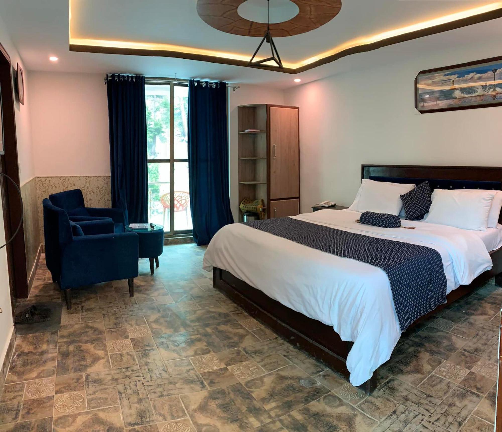 Hotel Birmingham Palace Kalam By Khan Familia Eksteriør billede
